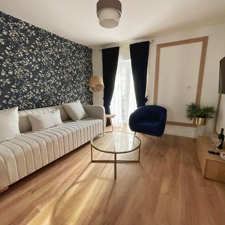 Lungomare Apartments Petrovac Exterior photo